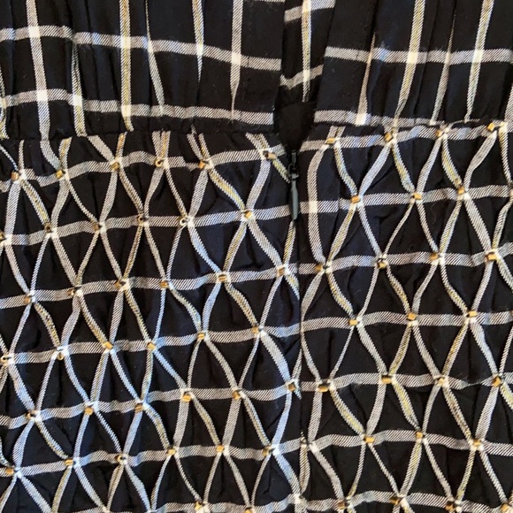 Tularosa Gingham Dress with Gold Details - Picture 6 of 7